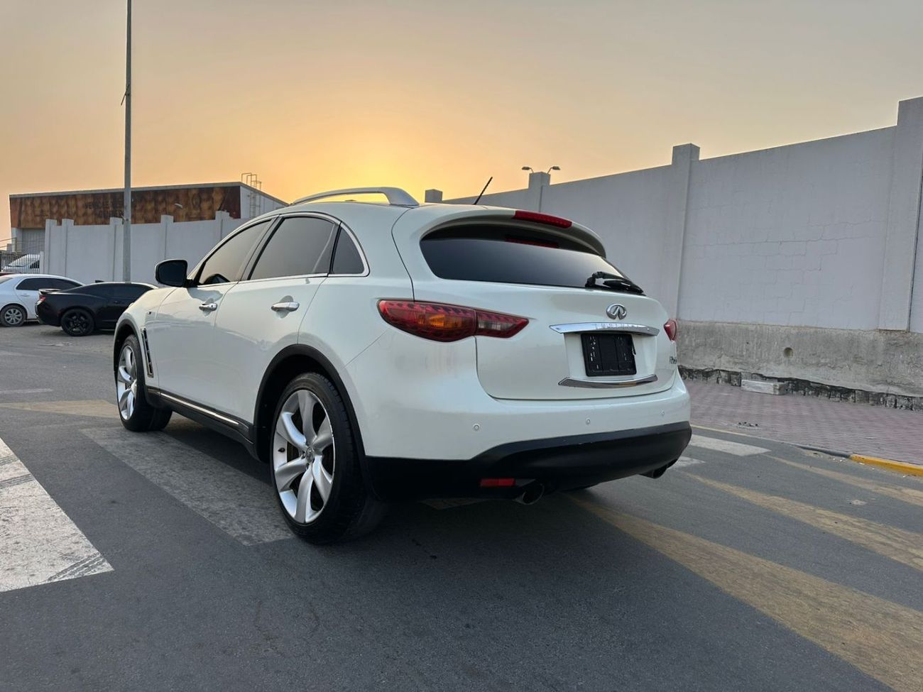 إنفينيتي FX50 