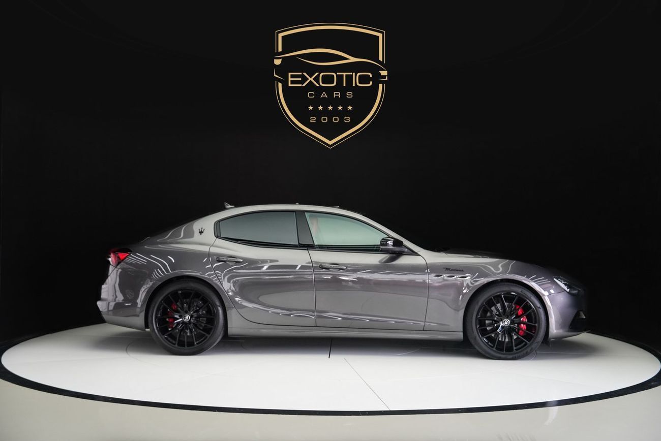 مازيراتي جيبلي Std 3.0L