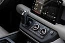 Land Rover Defender 90 SE P400 Defender P400 | 4,798 P.M | 0% Downpayment | Land Rover Warranty!