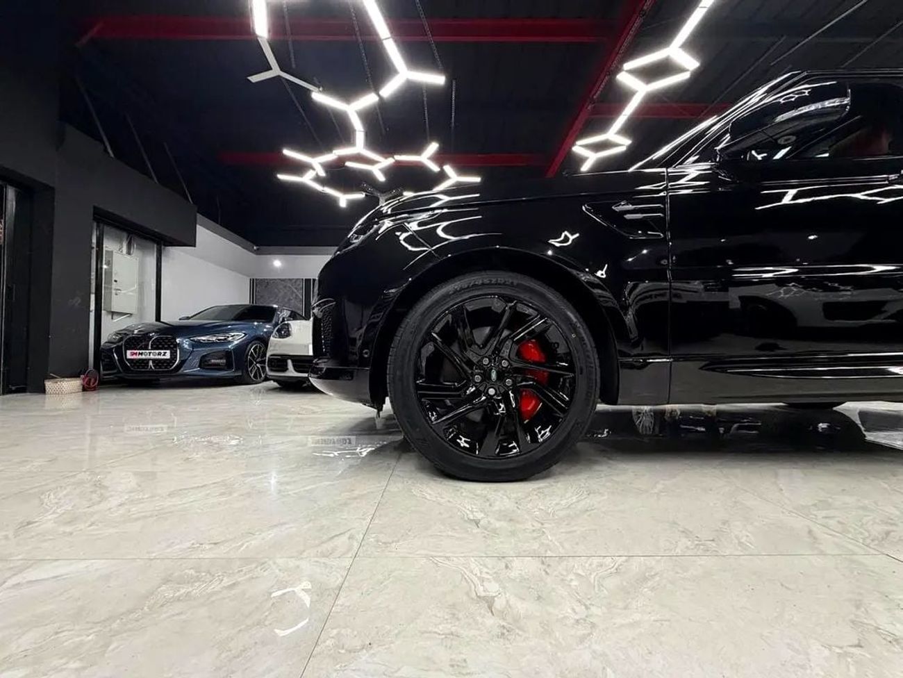Land Rover Range Rover Sport HSE DYNAMIC