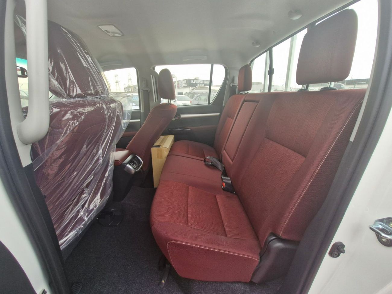 تويوتا هيلوكس GLX 2.7L Double Cab Utility 4WD M/T