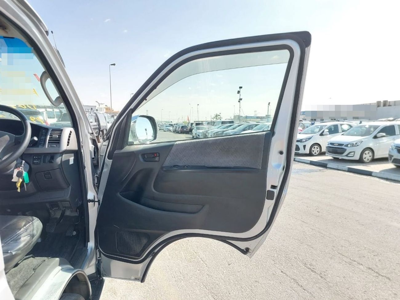 Toyota Hiace TOYOTA HIACE VAN RHD 2008 MODEL 3.0 L DIESEL AUTOMATIC(PM22759)