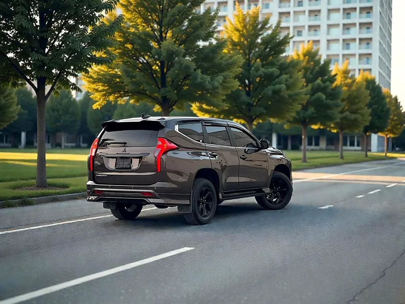 ميتسوبيشي مونتيرو سبورت 1,504 P.M | GLX 2WD Medium Line | Brand | GCC Specs