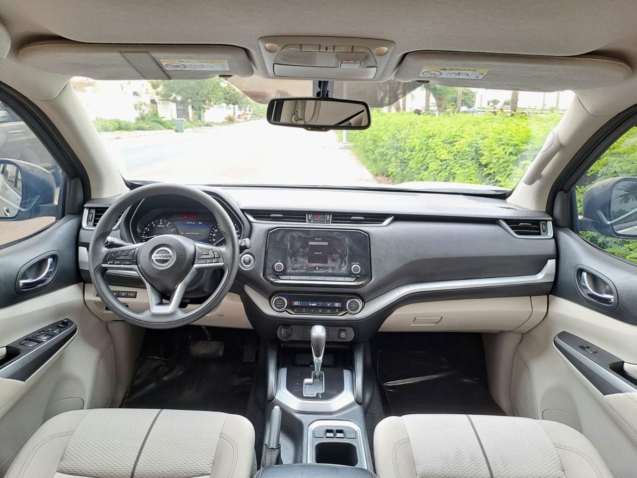 Nissan XTerra Titanium 2.5L RWD NISSAN X-TERRA TITANIUM 7 SEATER 2022 MODEL 2.5L GCC SPECS (1,104/-MONTHLY)