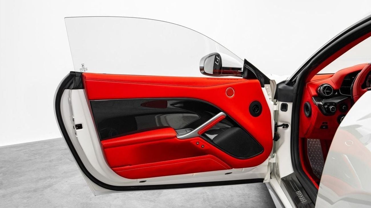 فيراري F12 بيرلينيتا - 2016 - Japanese Specs