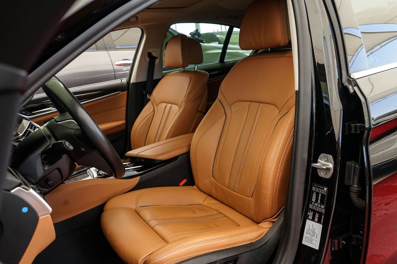 بي أم دبليو 520i 2.0L Twin Power Turbo Inline-4 Engine