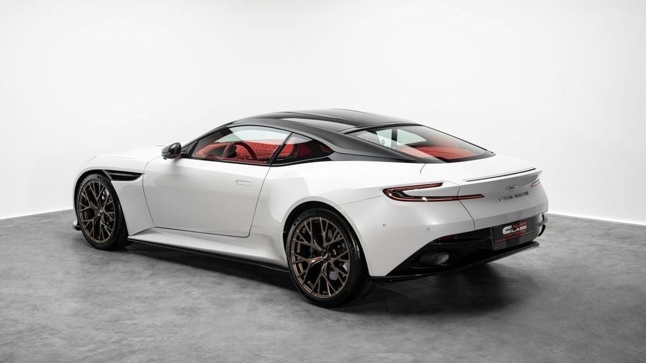 أستون مارتن DB12 - 2024 - GCC Specs - Under Warranty and Service Contract