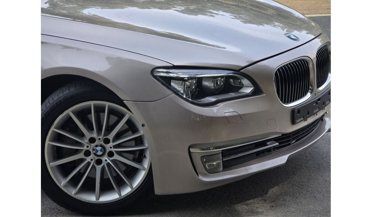 BMW 730Li Middle East Edition 4.0L BMW 730 LI 2013 GCC FULL OPITION // PERFECT CONDITION