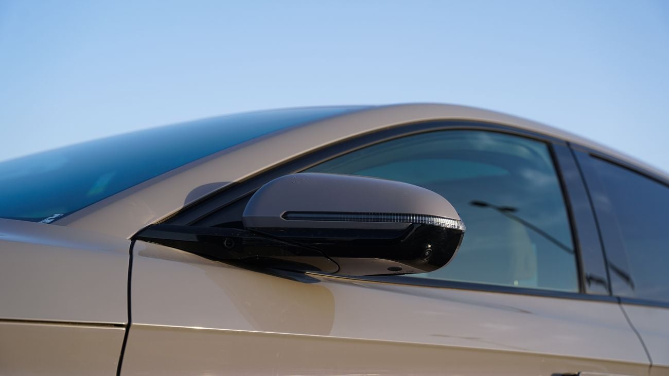 بي واي دي سيل