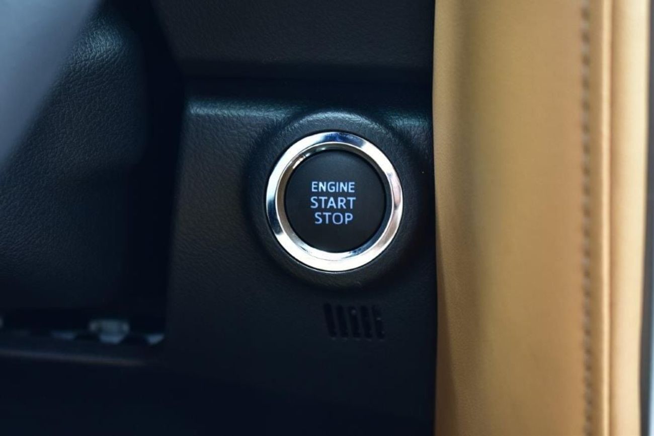 Toyota Fortuner 2025 MODEL TOYOTA FORTUNER GXR LIMITED  2.7L PETROL 4WD 7 SEATER AUTOMATIC