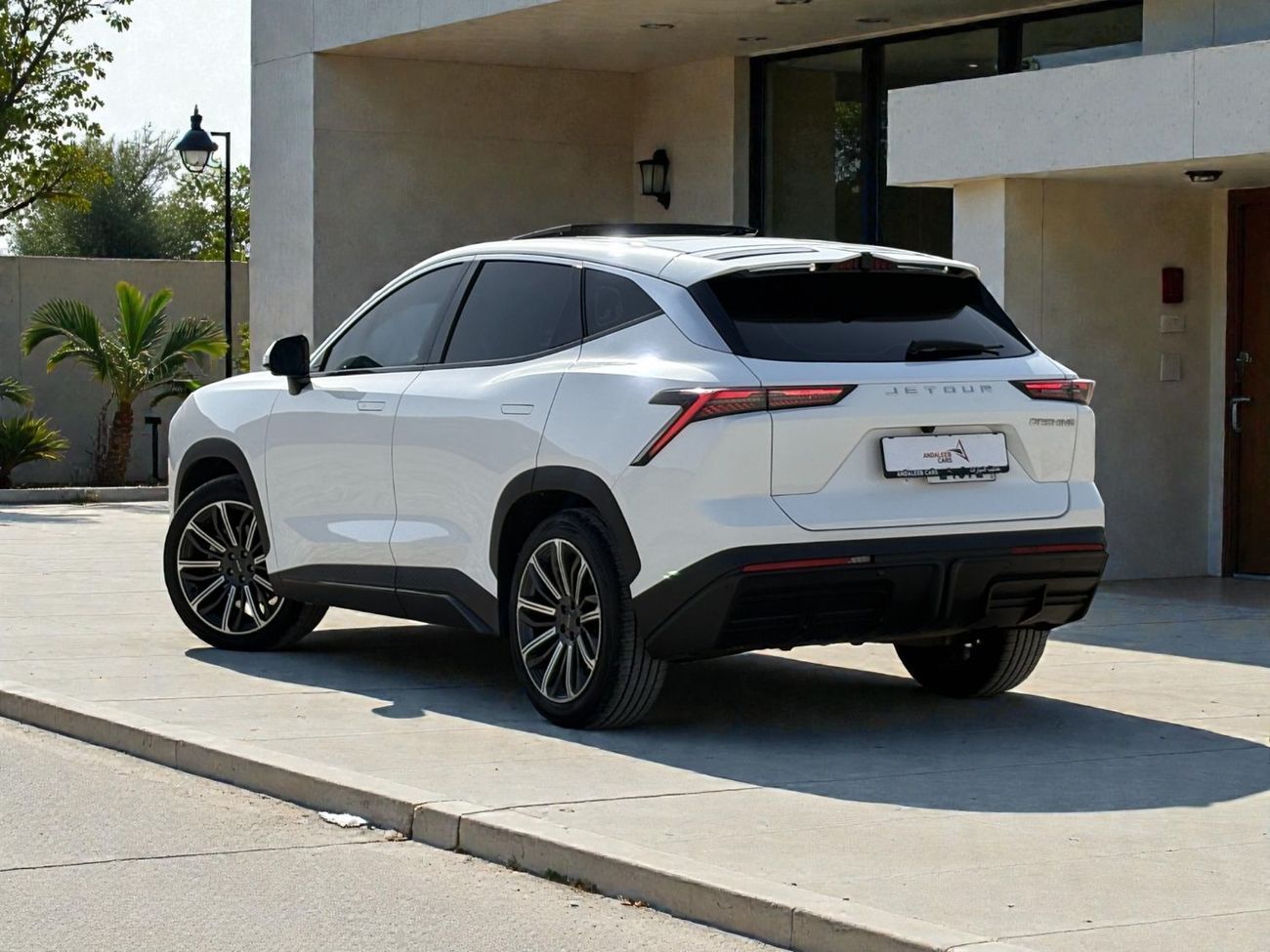 Jetour Dashing 1.6L Turbo LUXURY | 1.6T V4 – 197 BHP | 2025 | GCC SPECS | AED 1,340 PER MONTH