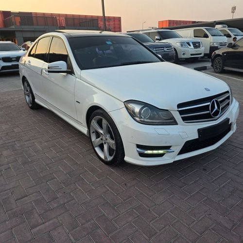 مرسيدس بنز C 200 AVANTGARDE SPORTS