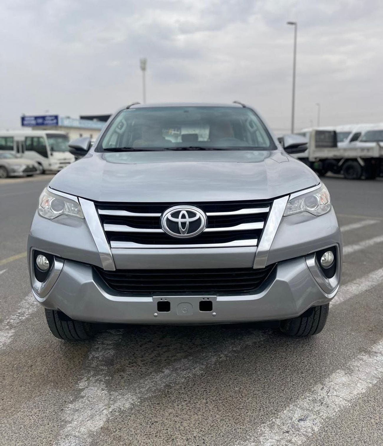 تويوتا فورتونر EXR 2.7L (160 HP)