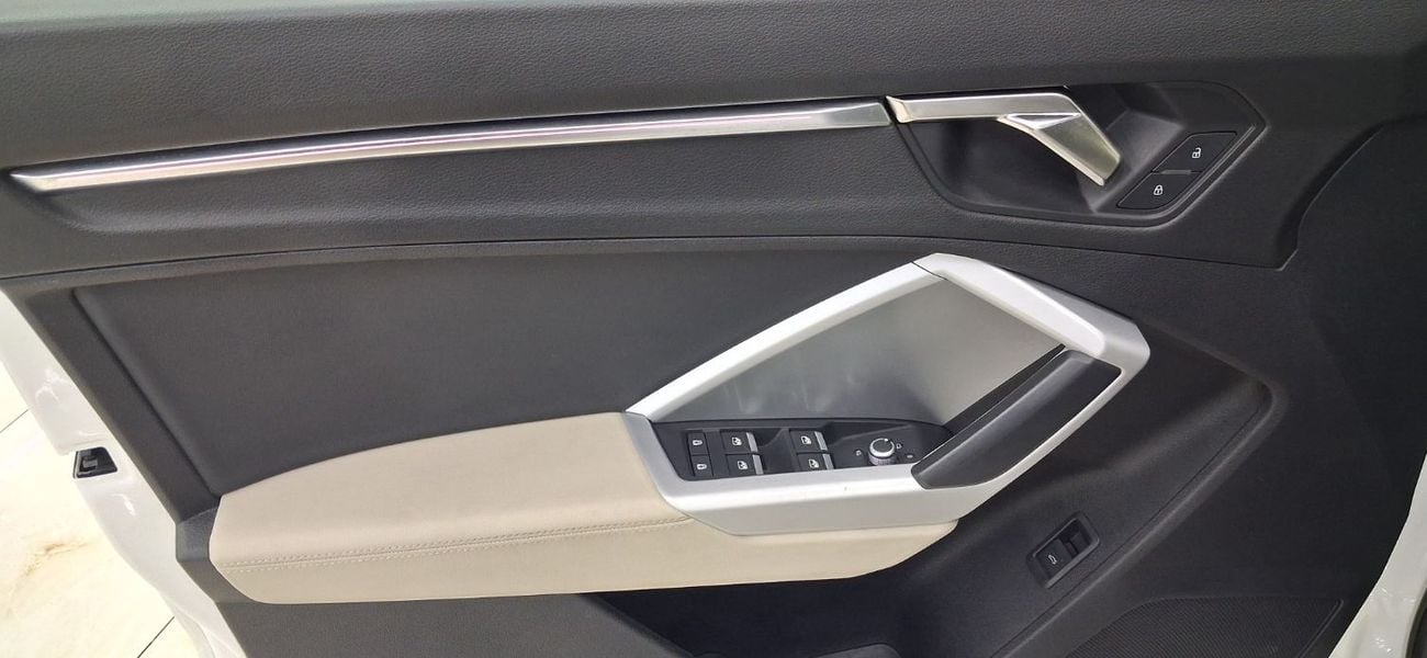 Audi Q3 40 TFSI S-LINE SPORTBACK