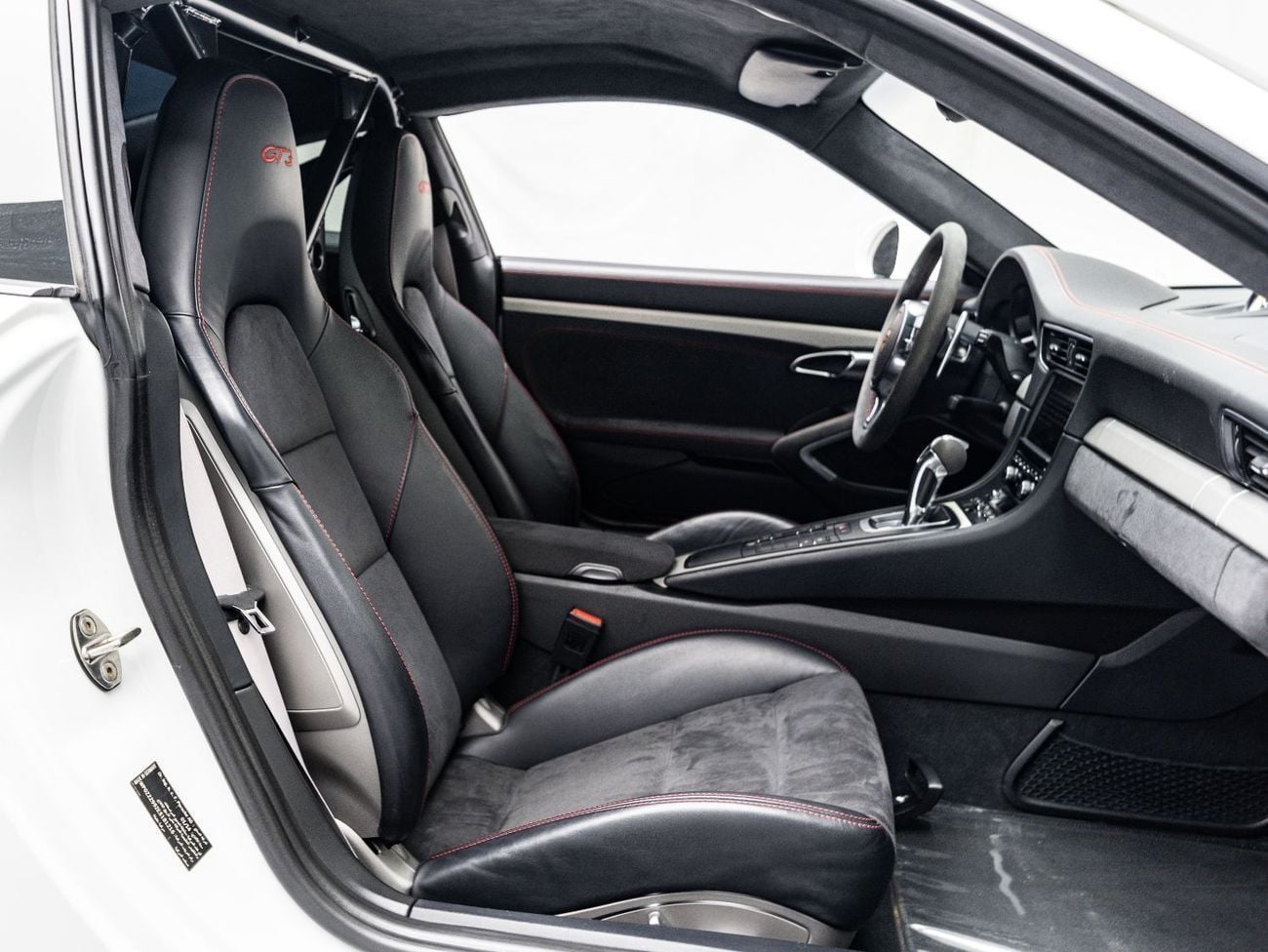 Porsche 911 GT3 3.8L (475 HP) Coupe 2027 Porsche Warranty