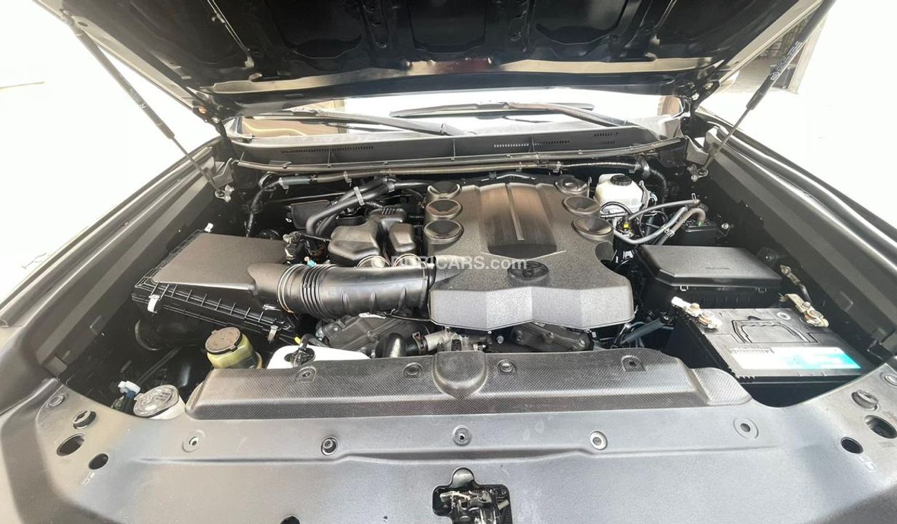 Toyota Prado TXL 2011 facelift 2022 excellent condition SUNROOF