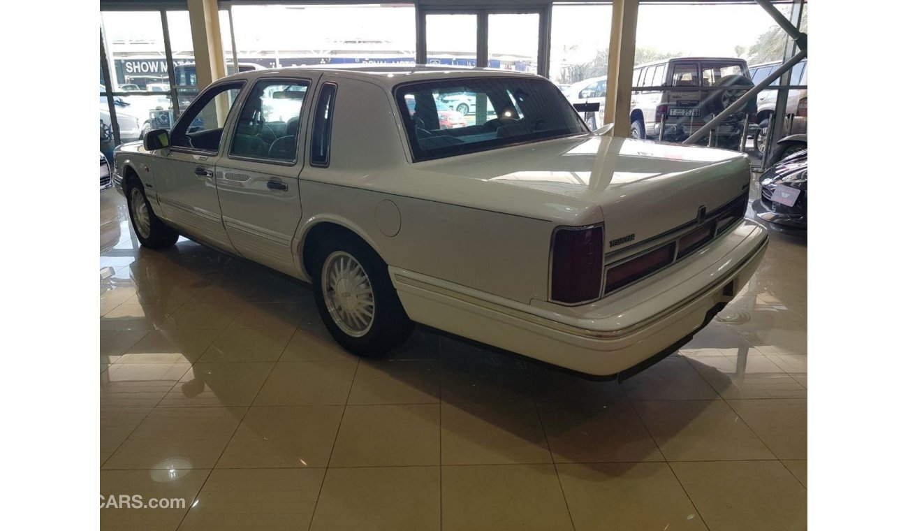 Lincoln Town Car