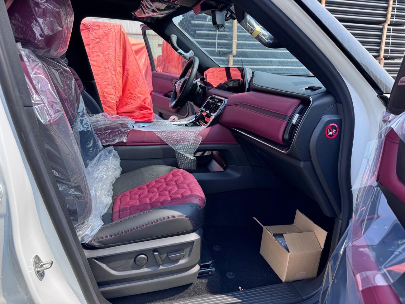 Nissan Patrol Nissan Patrol 3.5L LE Titanium Plus 2026