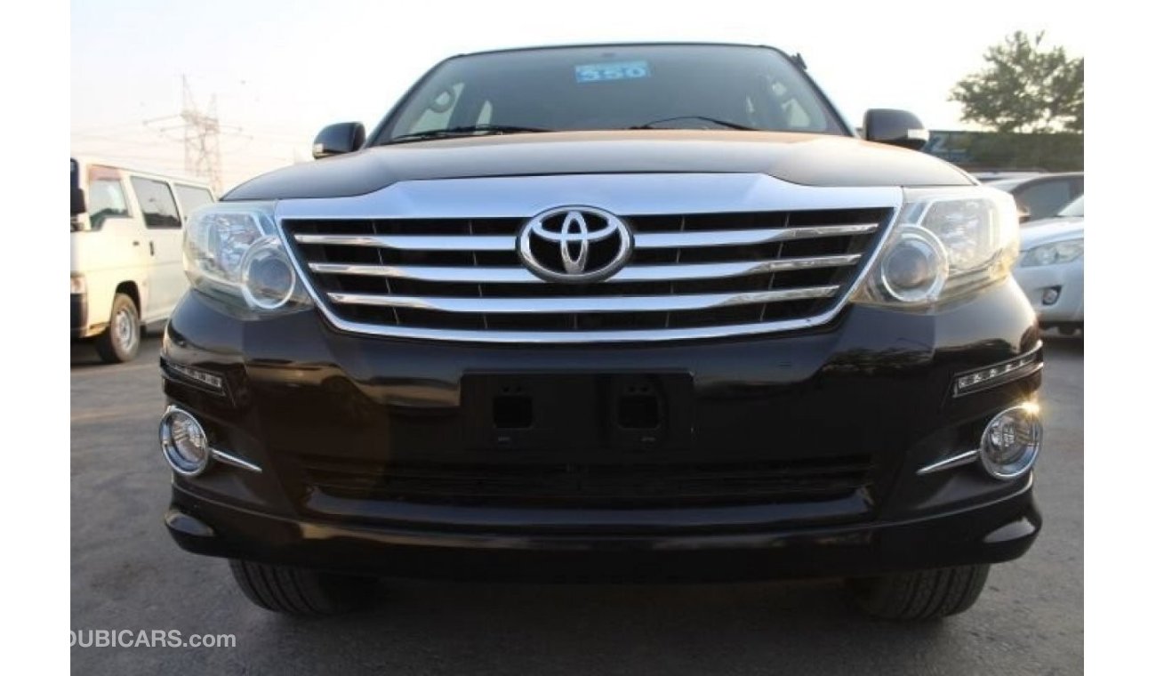 Toyota Fortuner TOYOTA FORTUNER SR5 2013