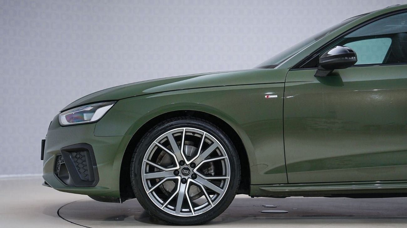 Audi A4 35 TFSI S Line 2.0L | AED 2,041 PM | Warranty Sept-2028 | GCC