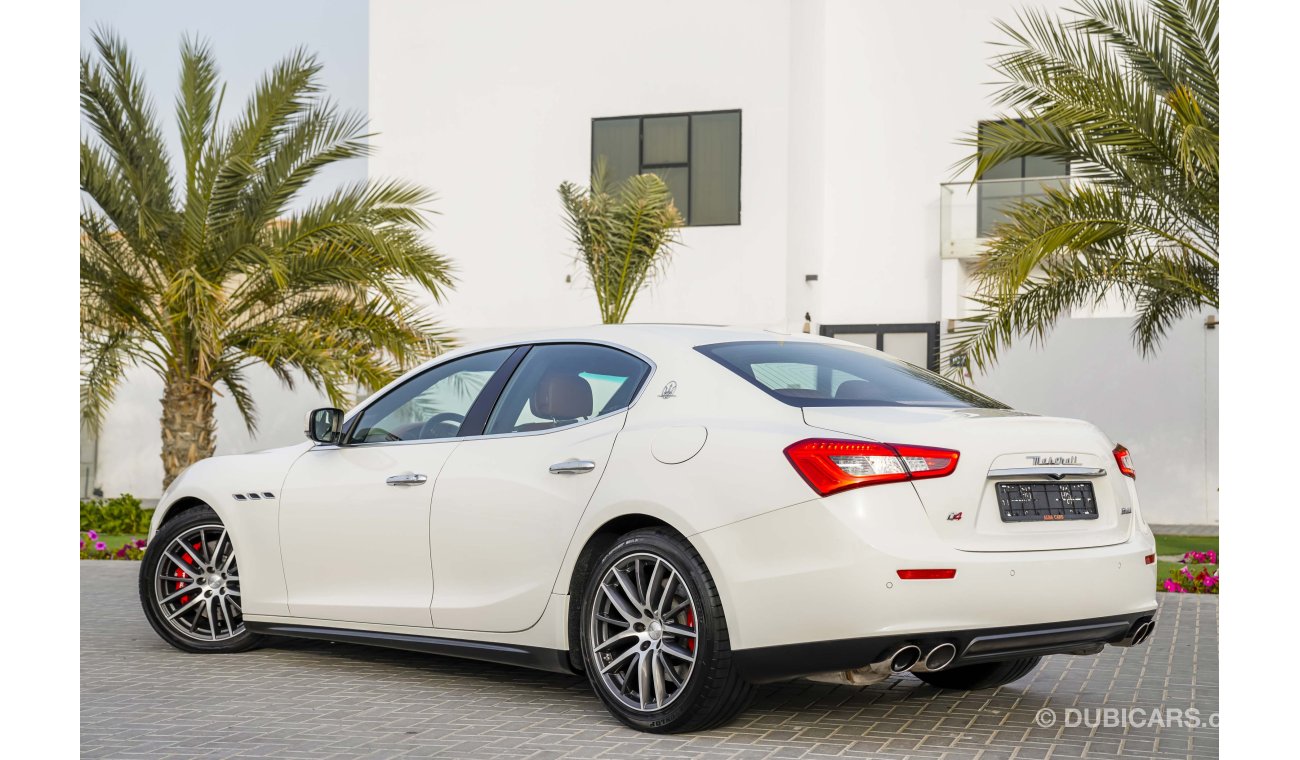 Maserati Ghibli SQ4 - Fully Loaded! - Immaculate Condition! -  AED 2,428 PM! - 0% DP