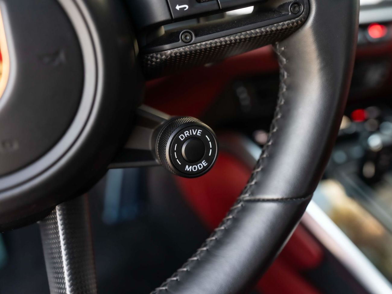 Porsche 911 Turbo S 3.8L (640 HP) Coupe