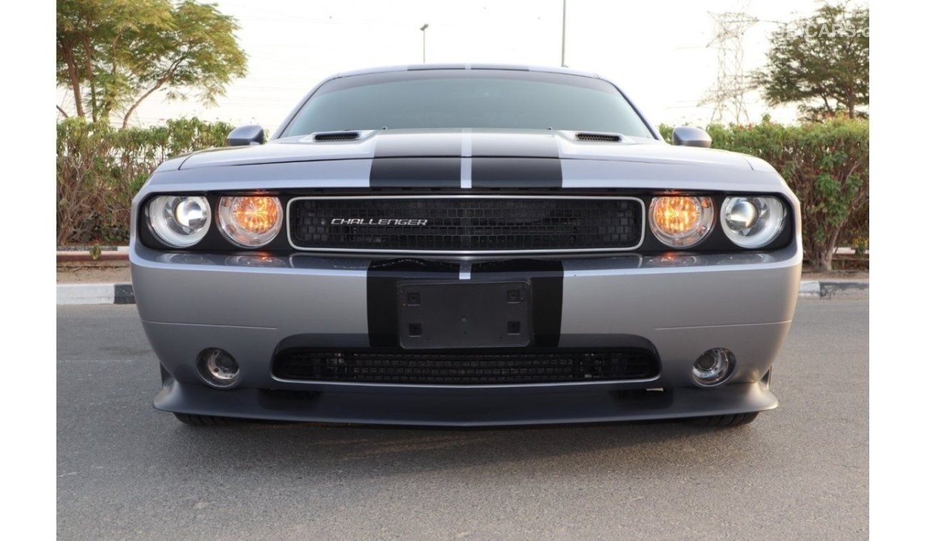 Dodge Challenger SRT8 Core SRT8 6,4  V8