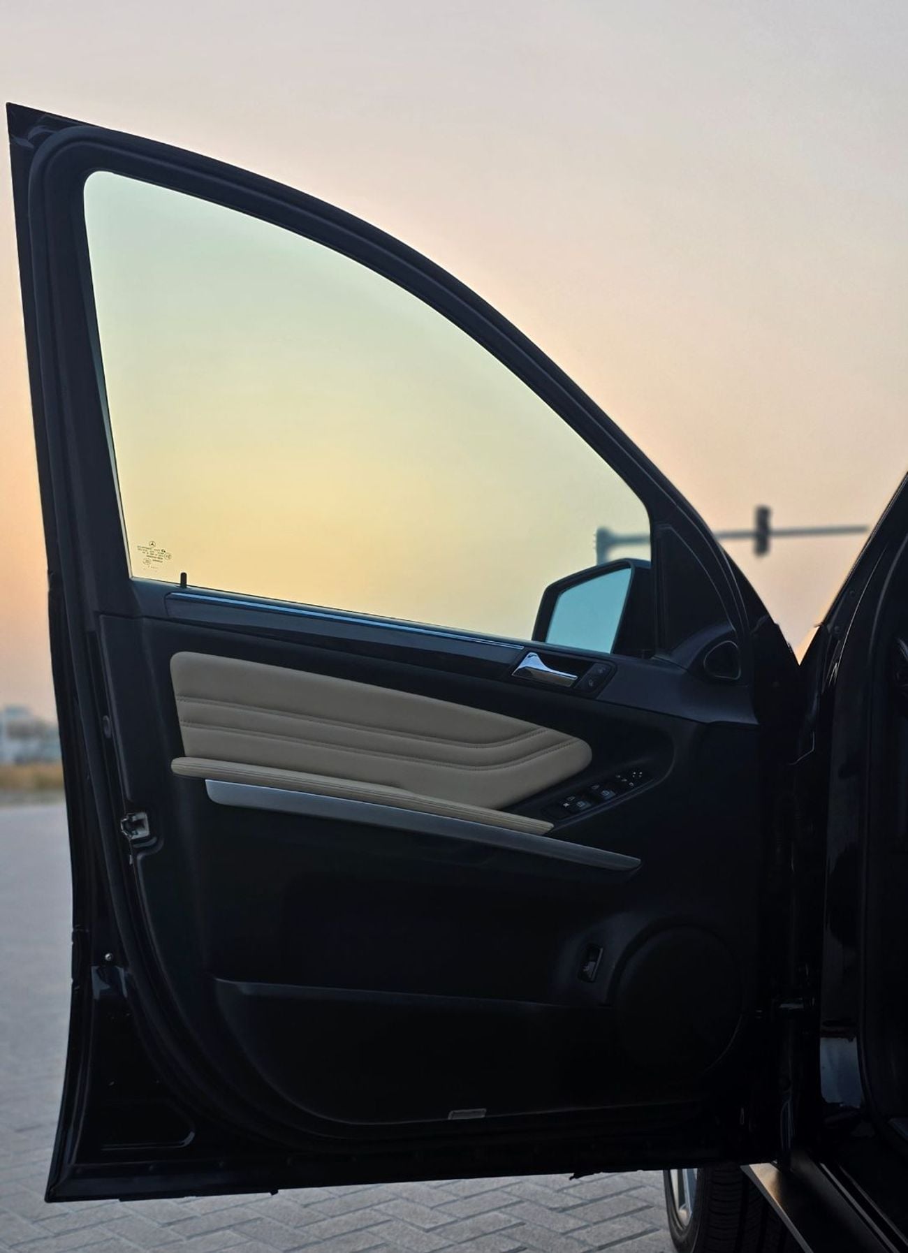 مرسيدس بنز ML 500 STD