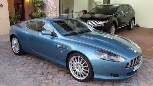 أستون مارتن DB9 5.9