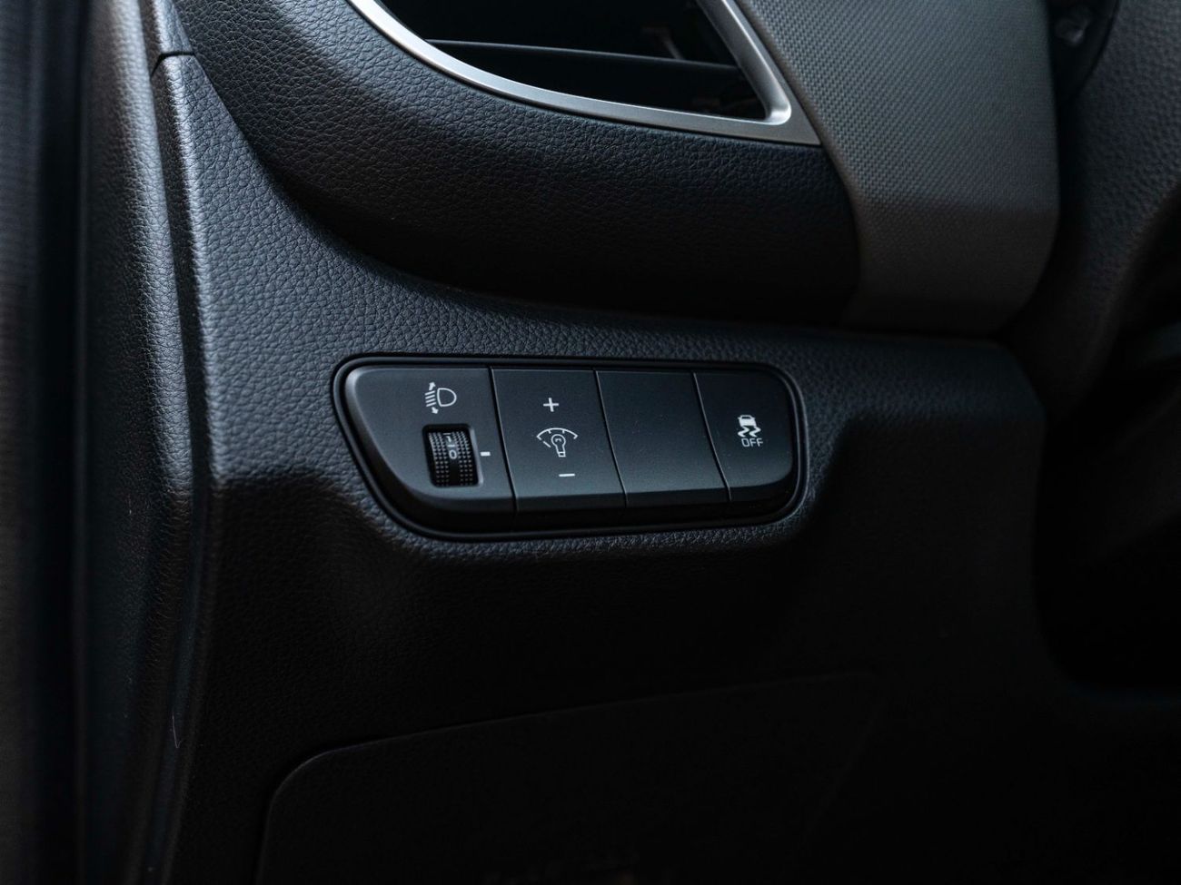 كيا سيلتوس LX Mid 1.6L