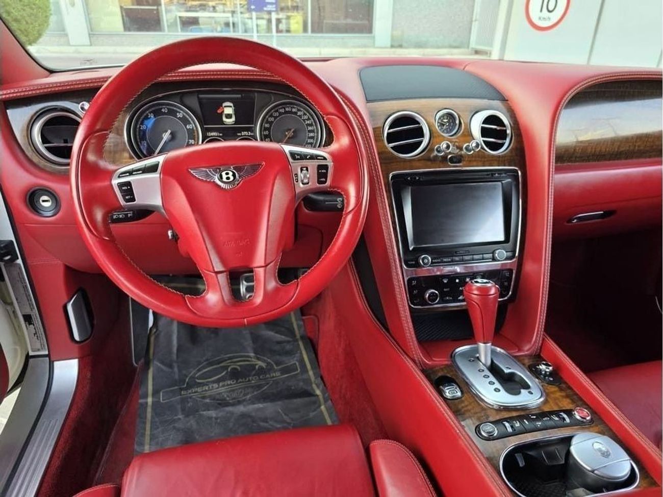 Bentley Continental GT GT 6.0L (552 HP)