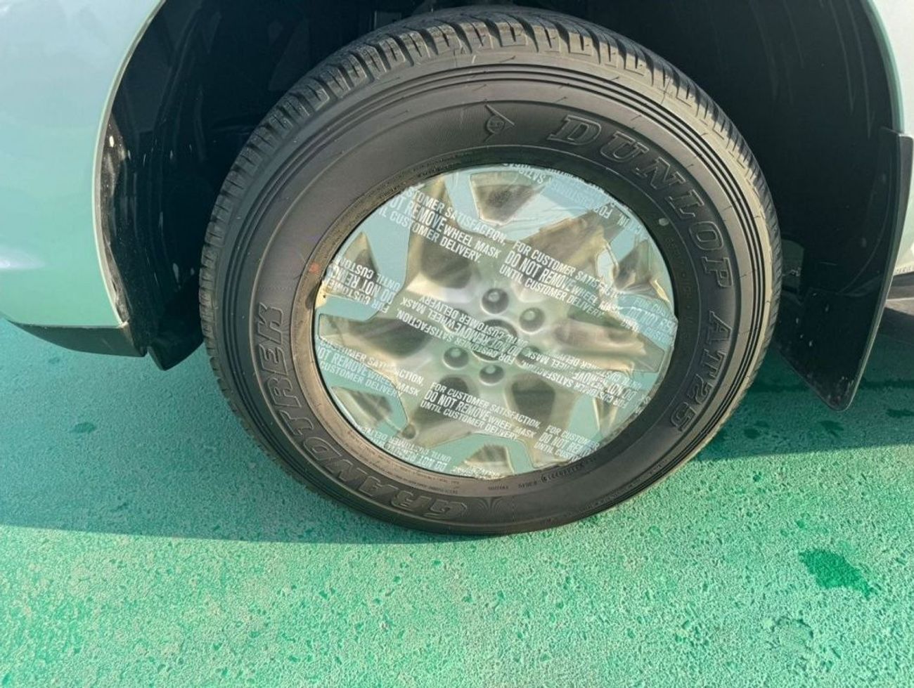 نيسان إكستيرا 2.5L PETROL TITANIUM 4WD 2023 GCC