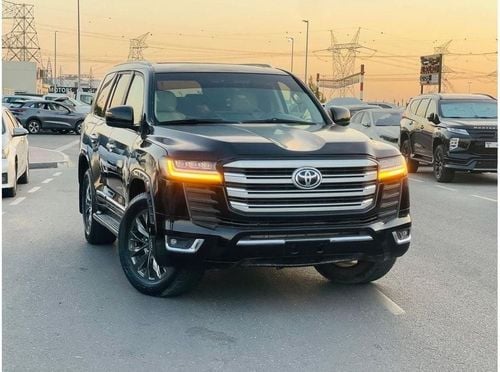 Toyota Land Cruiser Toyota landcuriser GXR V8 2016 full option Top the Range