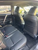 Toyota RAV4 2017 good condition leather seats