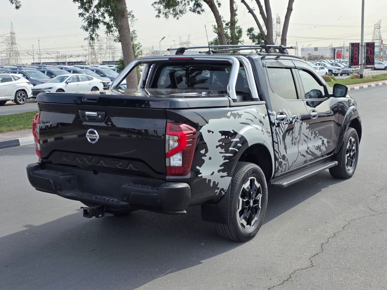 نيسان نافارا NISSAN NAVARA 2023 BLACK 4WD AT DIESEL = RIGHT HAND