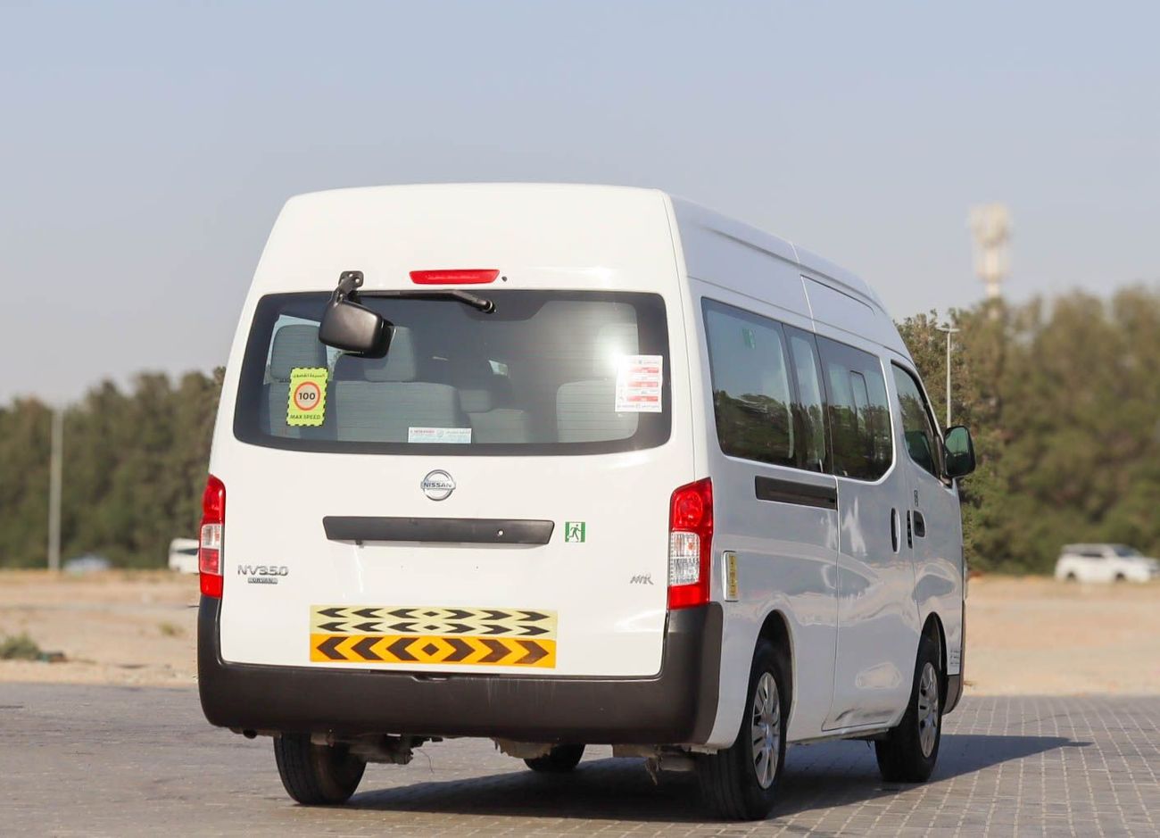 Nissan Urvan Std 2.5L (15 Seater) Nissan Urvan 2.5L 2021 GCC Original Paint accident-free, in excellent condition