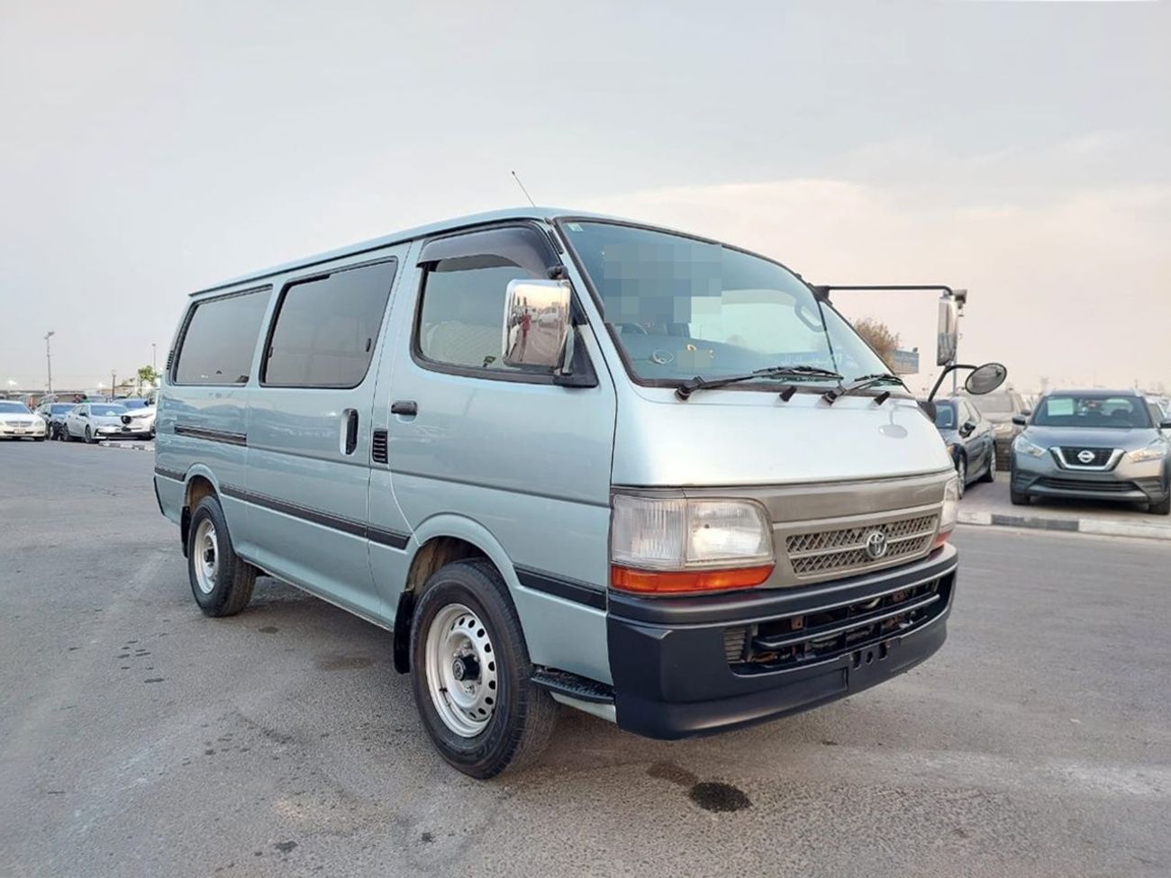 Toyota Hiace TOYOTA HIACE VAN RHD 1999 MODEL 2.0 L PETROL MANUAL(PM52852)