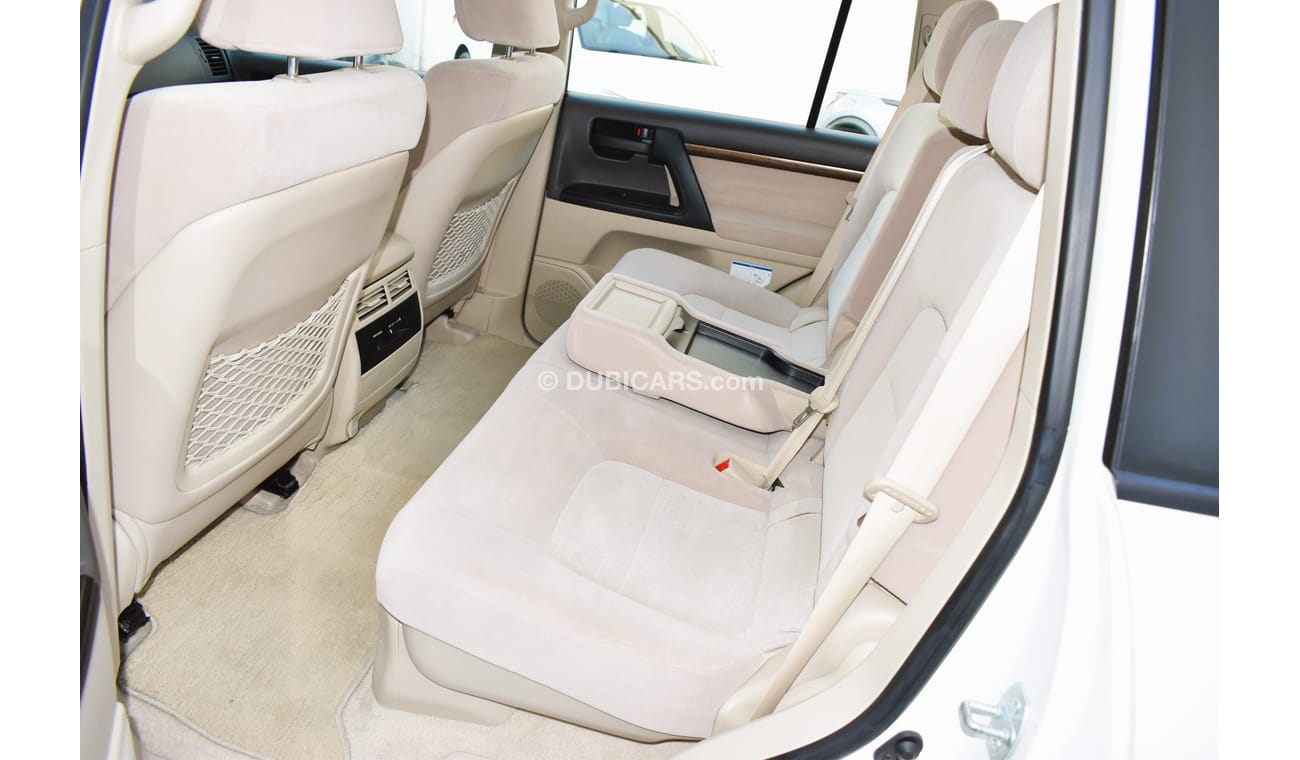 Toyota Land Cruiser AED 3589 PM | 4.6L GXR V8 4WD GCC DEALER WARRANTY