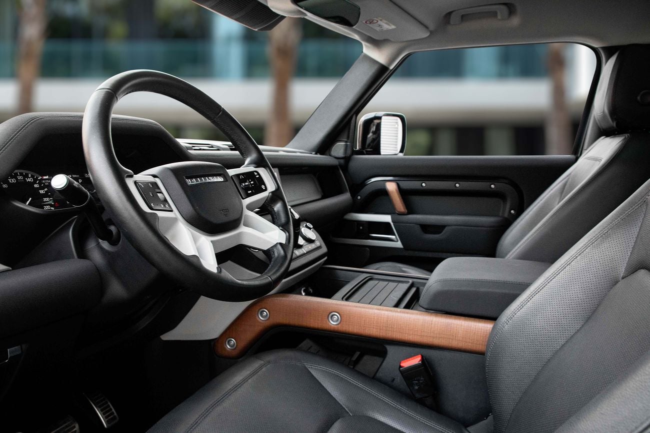 لاند روفر ديفندر Defender 90 | 3,917 P.M | 0% Downpayment | Land Rover Service History!