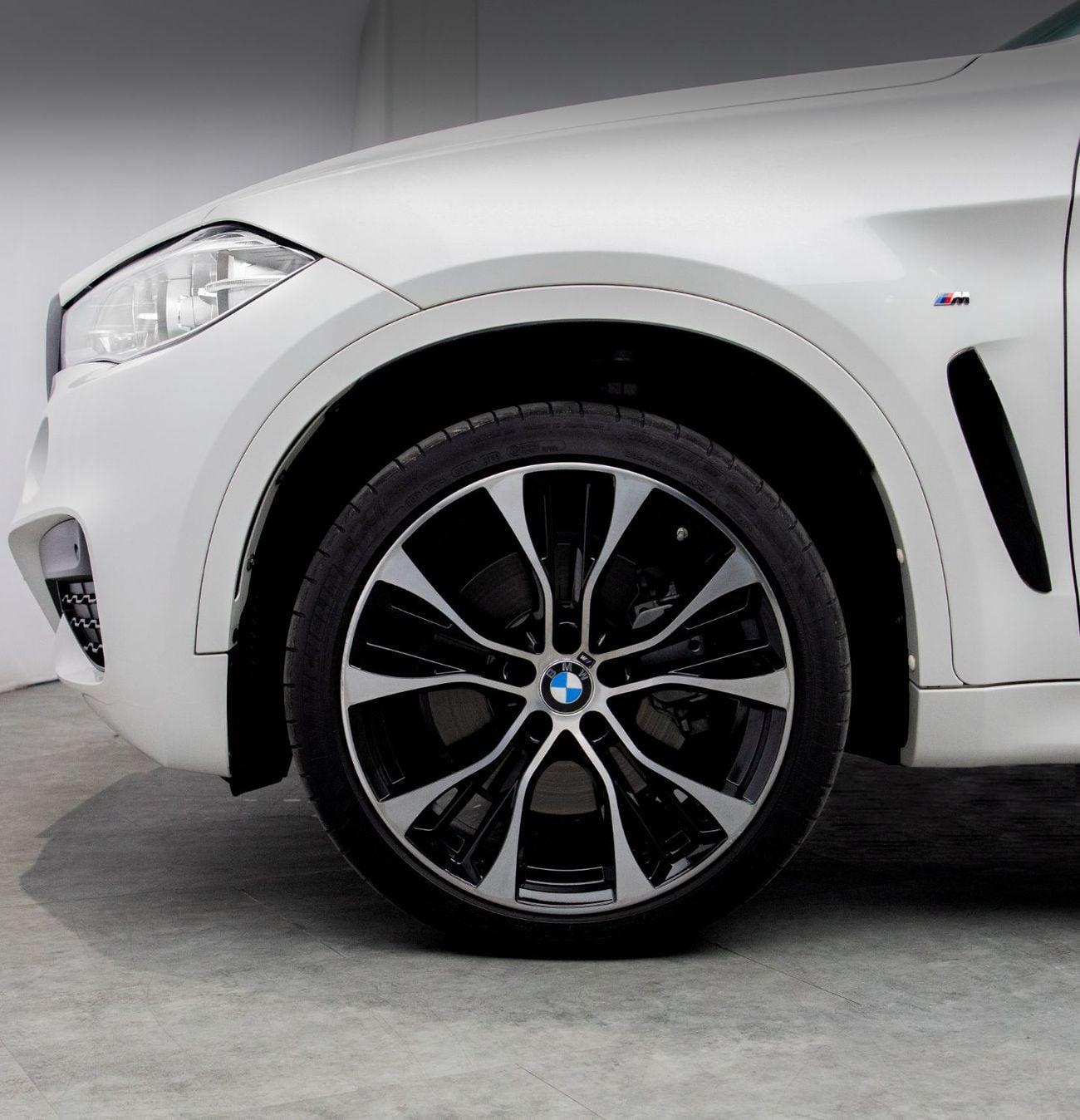 BMW X6 50i M SPORT