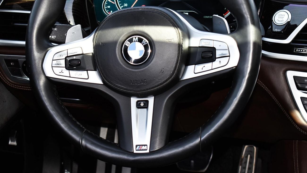 بي أم دبليو 760Li xDRIVE بي ام دبليو 760