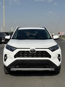 تويوتا راف ٤ XLE leather seats, push start