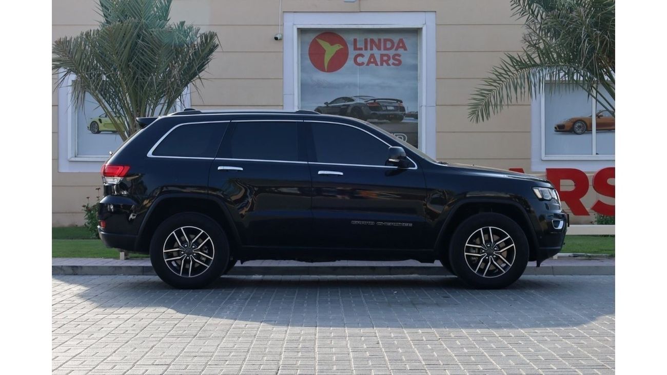 Jeep Grand Cherokee Jeep Grand Cherokee Limited 2021 GCC under Agency Warranty with Flexible Down-Payment/ Flood Free.