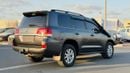 Toyota Land Cruiser 2017 | BULL BAR | PUSH START | SUNROOF | PARKING SENSOR | 4.5L DIESEL ENGINE | POWER SEAT | AT | RHD