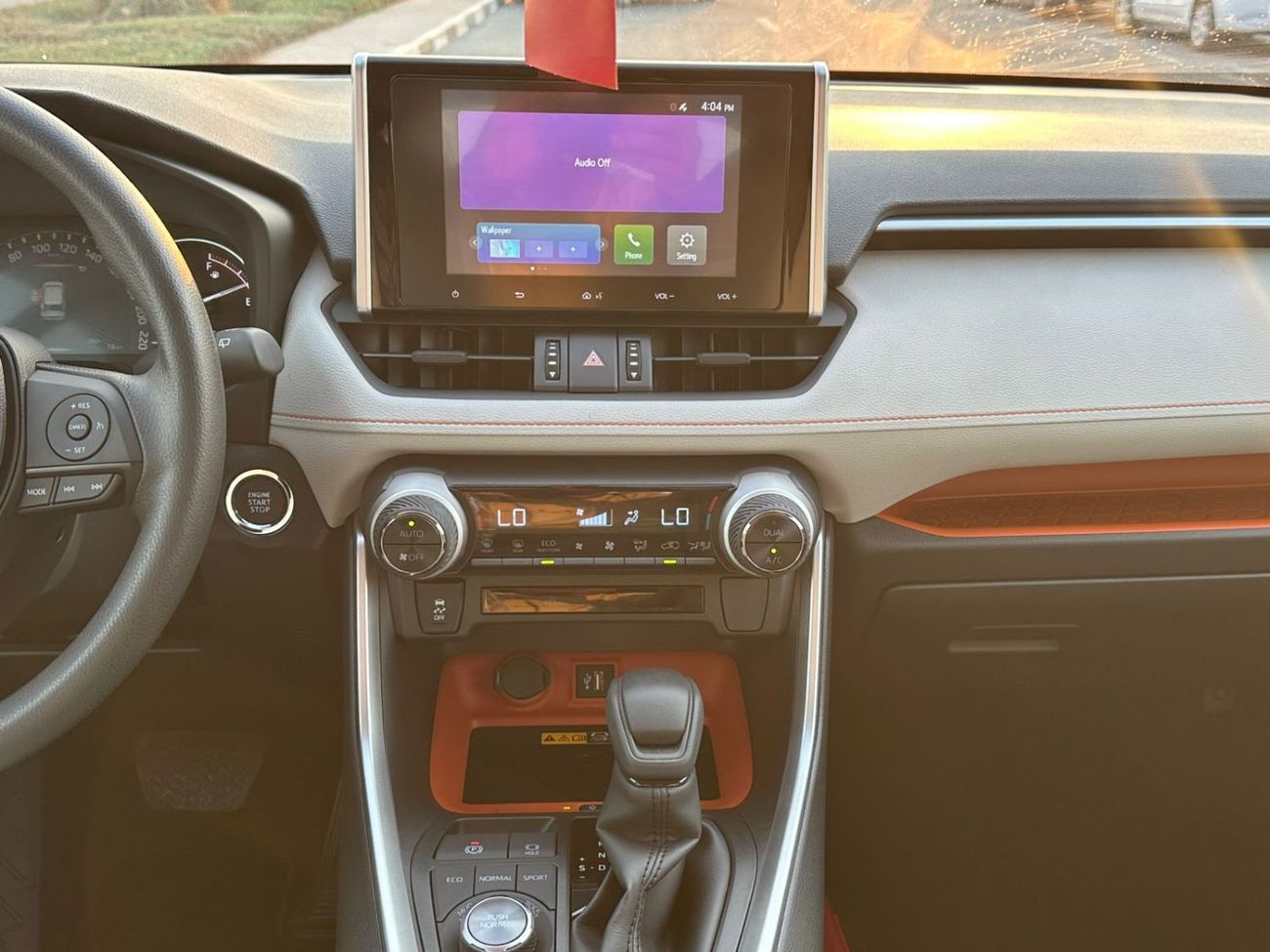 تويوتا راف ٤ 2.5L Adventure, Leather Seat, Panoramic Roof, wireless Charger, Electric Back Door, Model 2025