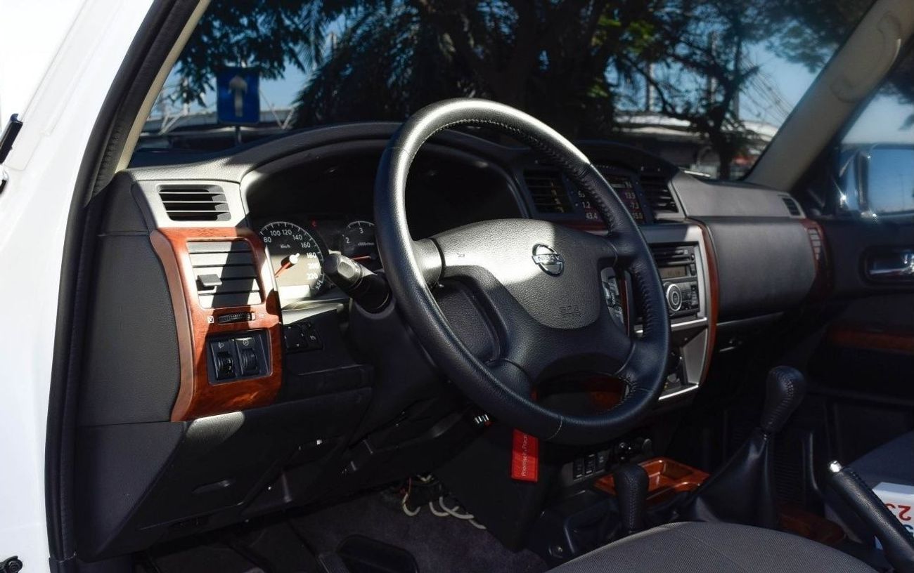 Nissan Patrol Safari
