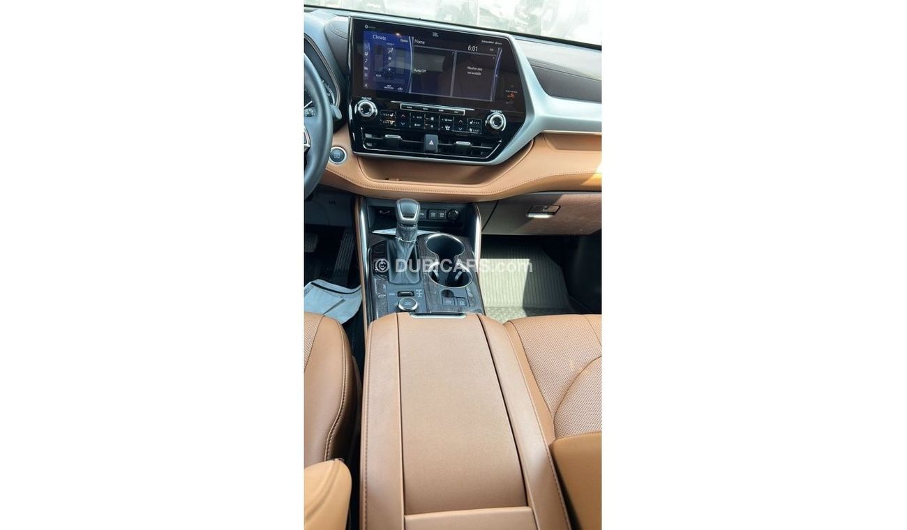 Toyota Highlander 2021 Toyota Highlander Platinum 4x4 Full Option Panoramic / clean title no accident