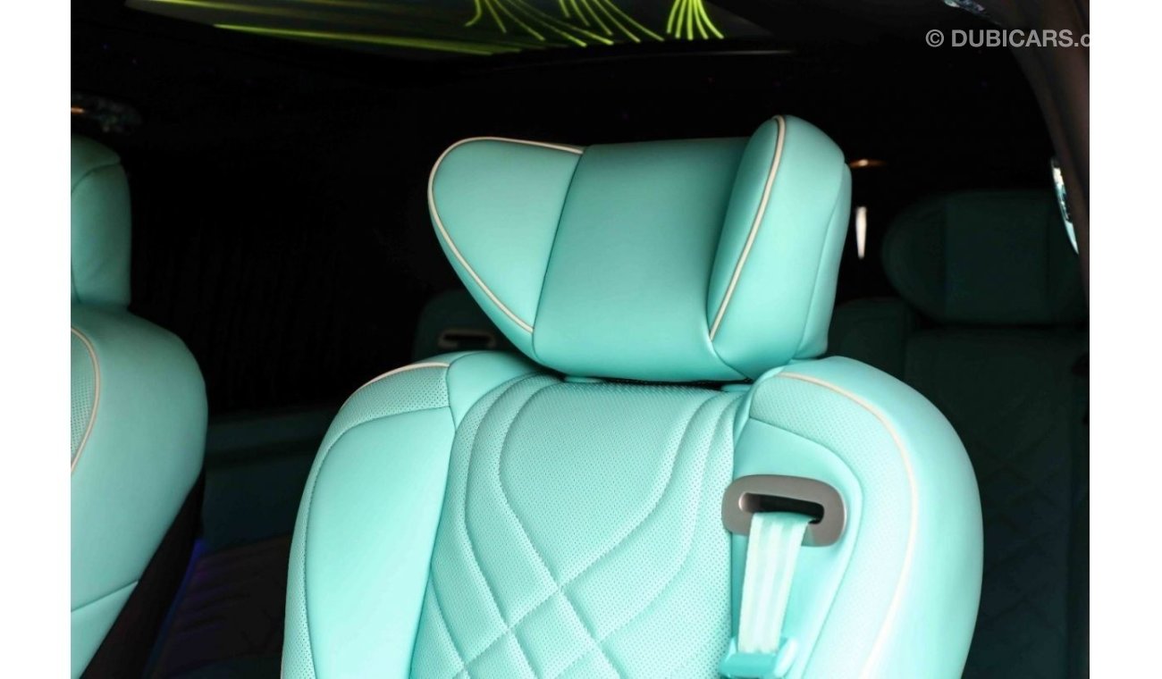 Mercedes-Benz Vito 2018 MBZ 2.0L 4X2 VITO TOURER VIP MAYBACH 121 VTB - Black inside Blue | Export Only