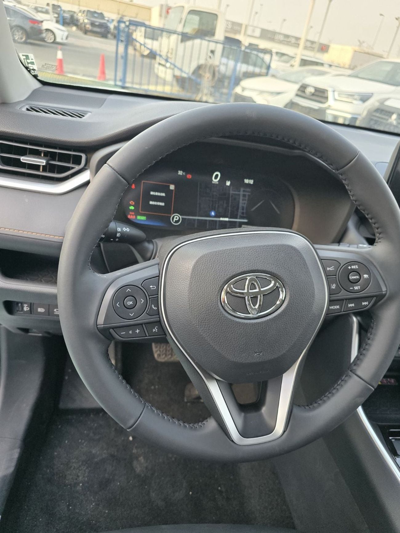 تويوتا راف ٤ 2.5L VXR Hybrid