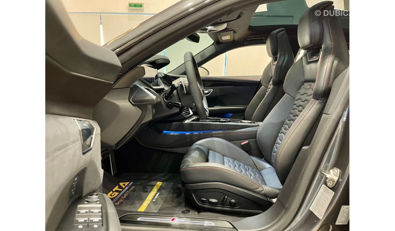 Audi etron 2022 Audi RS e-tron GT ( Brand New ), Only one in UAE, 5 Years Audi Warranty-Service Contract, GCC